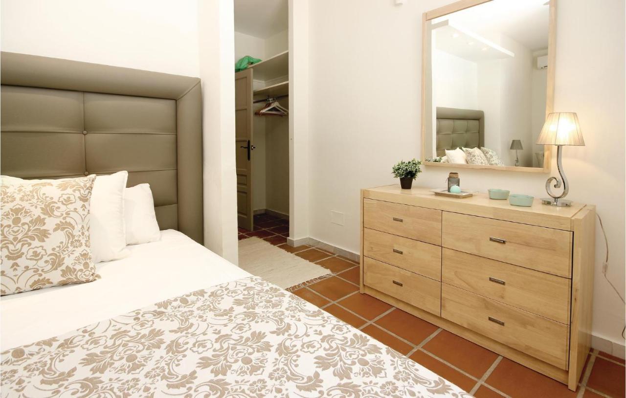 Nice Home In Ojen, Marbella With House Sea View ภายนอก รูปภาพ