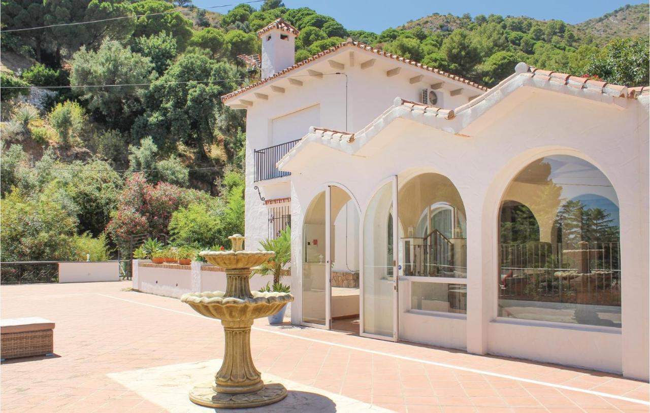 Nice Home In Ojen, Marbella With House Sea View ภายนอก รูปภาพ